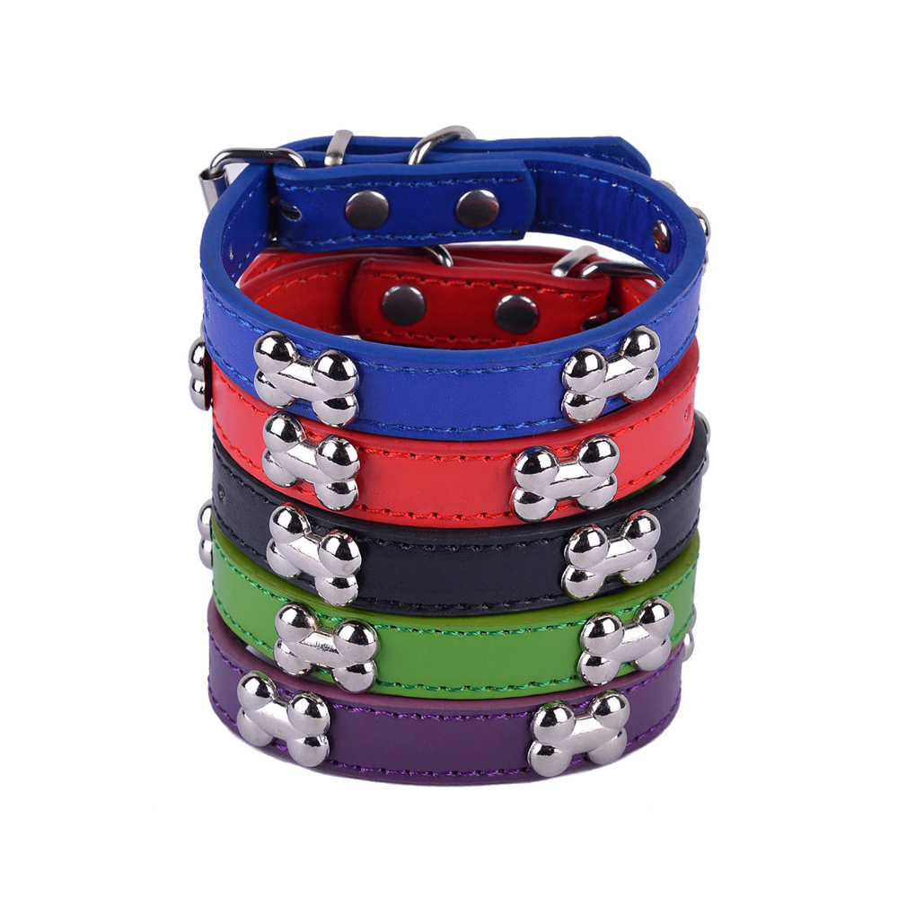 Obroża dla pieska obrózka dla psa mała obroża dla szczeniaka tania obroża na wyprawkę wyprawka dla szczeniaczka obroża z ćwiekami w kształcie kostki ćwieki kostki