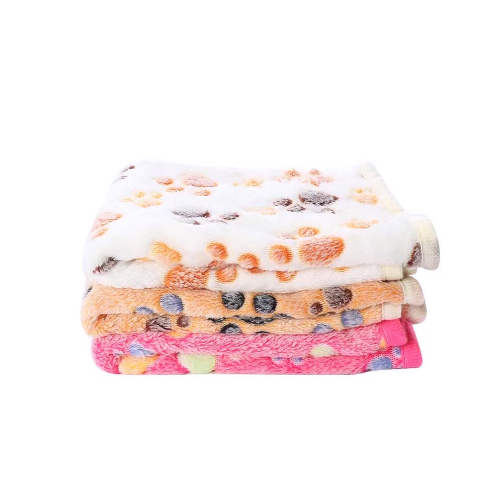 Pluszowy koc w łapki, Miękki koc dla psa, ciepły kocyk dla pieska, futrzany koc w łapki, kocyk dla kotka w kolorowe łapki, 40cm x 60cm, Rózowy, Biały, Piaskowy beż, polar koralowy