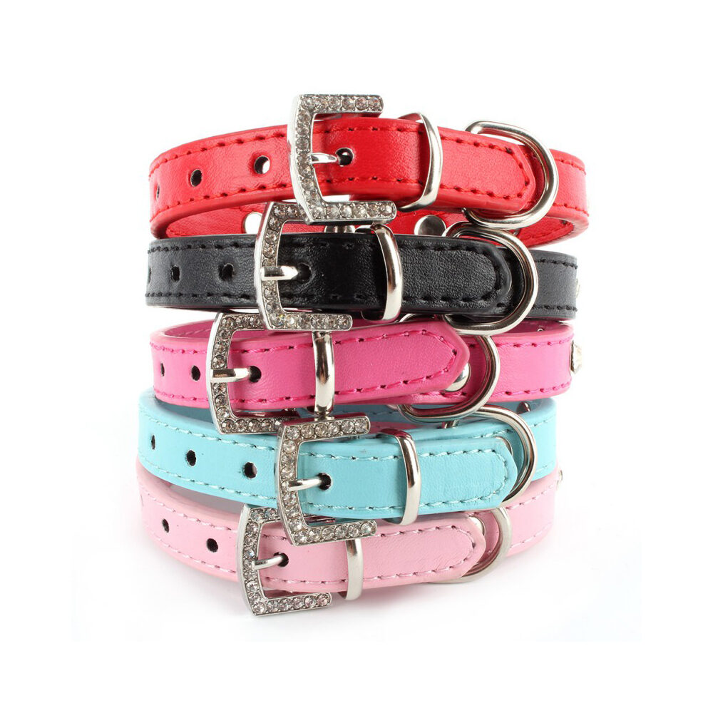 Obroża z kryształkami i wysadzanym cyrkoniami serduszkiem obroża dla psa z serduszkiem błyszcząca obroża dla psa obroża z dżetami obroża z cyrkoniami obróżka z dużymi cyrkoniami ozdobna klamra