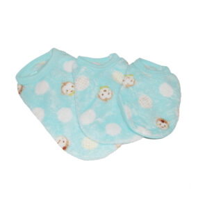 Polarek malutki z flauszu polar koralowy mięciutki milutki w dotyku dla mikro pieska malutkiego psiaka niebieski jasnoniebieski dla samca cziłały yoreczka pomeraniana w małpki i grochy