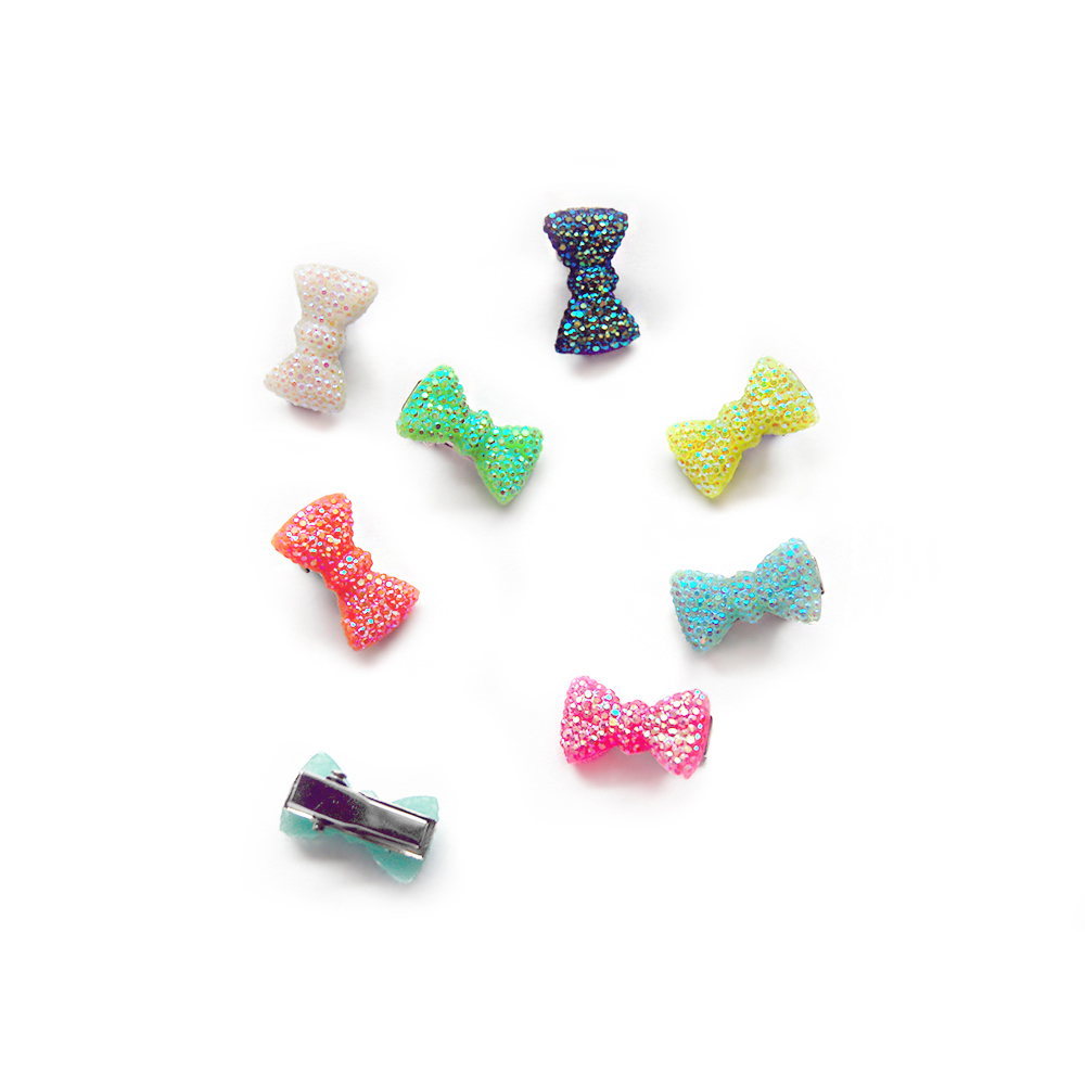 Spinka brokatowa mini kokardka, efekt syrenki, AB, perłowa biała, niebieska, czarna, żółta, pomarańczowa, zielona, fuksja, mieniąca się, z połyskiem, połyskliwa, neonowe kolory, mała spineczka