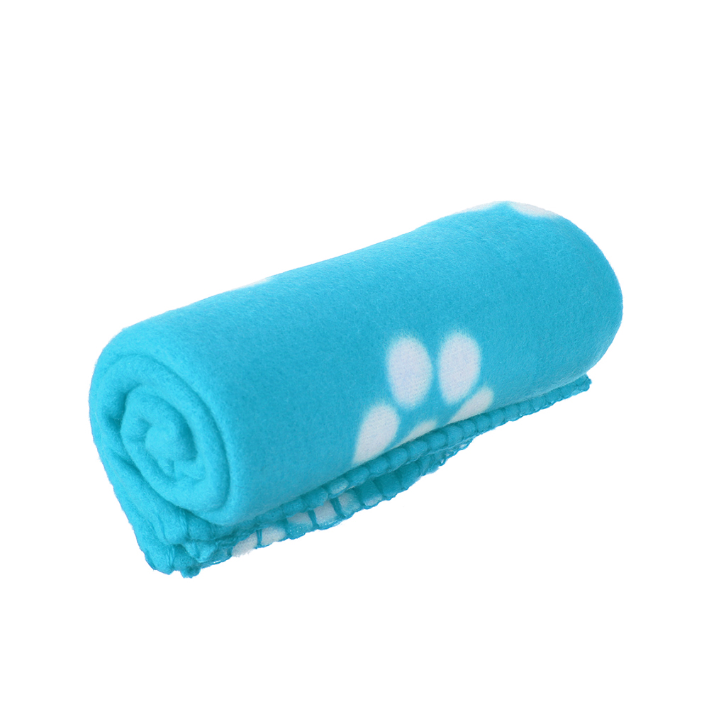 Błękitny koc z polaru w łapki, Błękitny kocyk dla pieska koc dla psa wzór w łapki ze wzorem w łapki mały dla yorka maltańczyka szpica cziłałki