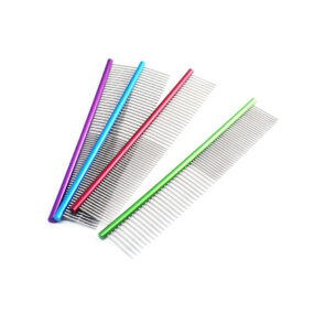 Grzebień stolowy do czesania dla psa metelowy groomerski grooming czesanie cm mm mieszany rozstaw zębów czerwony niebieski fioletowy zielony