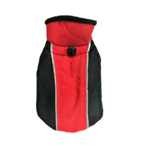 Derka kurtka czarna z czerwonym pasem z odblaskiem odblaskową lamówką ubranko dla psa z otworem na kółko od obroży zapinane na rzep i napy ściągacz na szyi