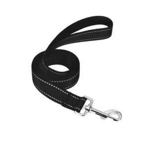 Smycz odblaskowa Colori Reflective Neoprene neonowy róż, nylonowa, rączka potszyta neoprenem,dla średniej wielkości psa, dużego psa, 120cm, czarna